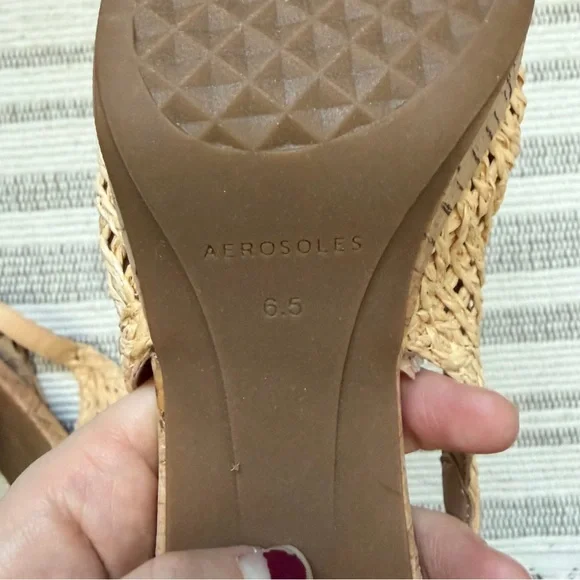 Aerosoles Santiago Raffia Loafer - Picture 9 of 9